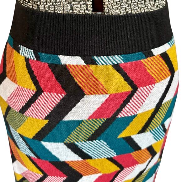 Anthropologie Maeve Size XS Multicolor Geometric Knit Knee Length Sweater Skirt - Picture 4 of 6